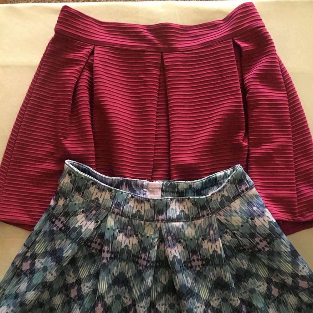 2 Aeropostale Skirts - Size Large~